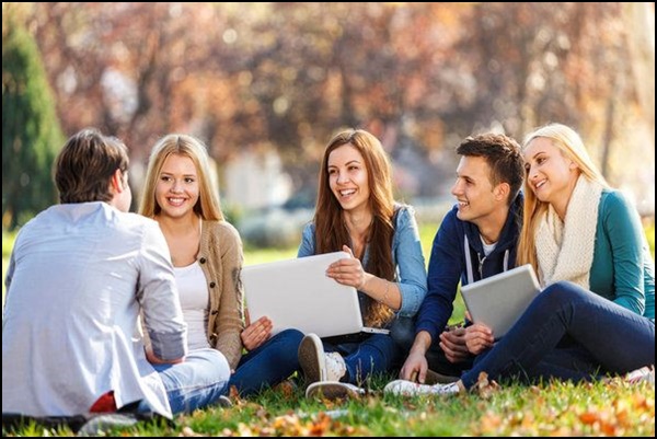 Sinh viên nên chọn du học nghề hay học đại học tại Đức
